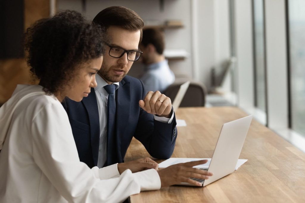 discussing financial status and business consulting